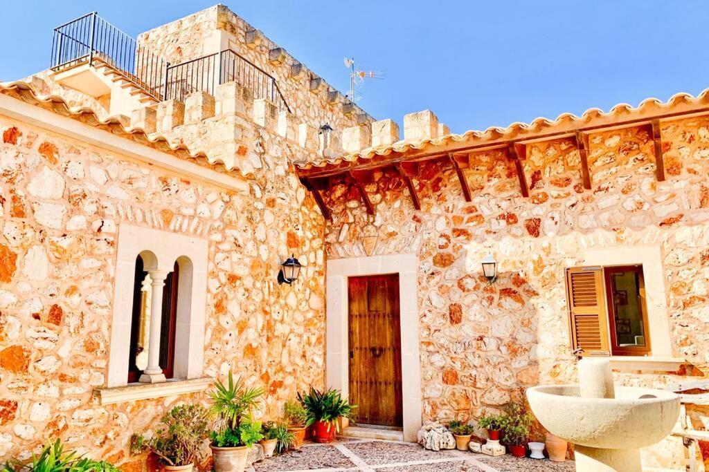 Es Castell De Ca N'Alou De Ses Cases Noves S'Horta Экстерьер фото